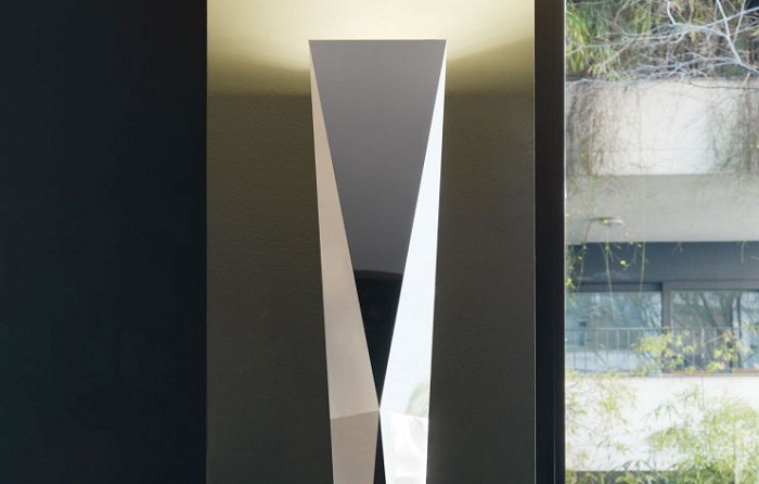 Vertigo Floor Lamp by Fontana Arte Floor Lamps